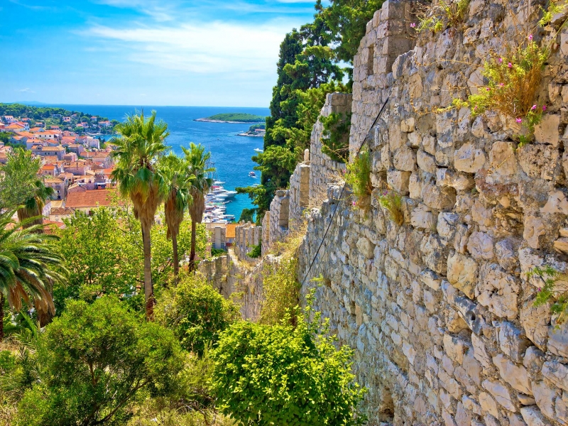5 razlogov za najem plovila na Hrvaškem